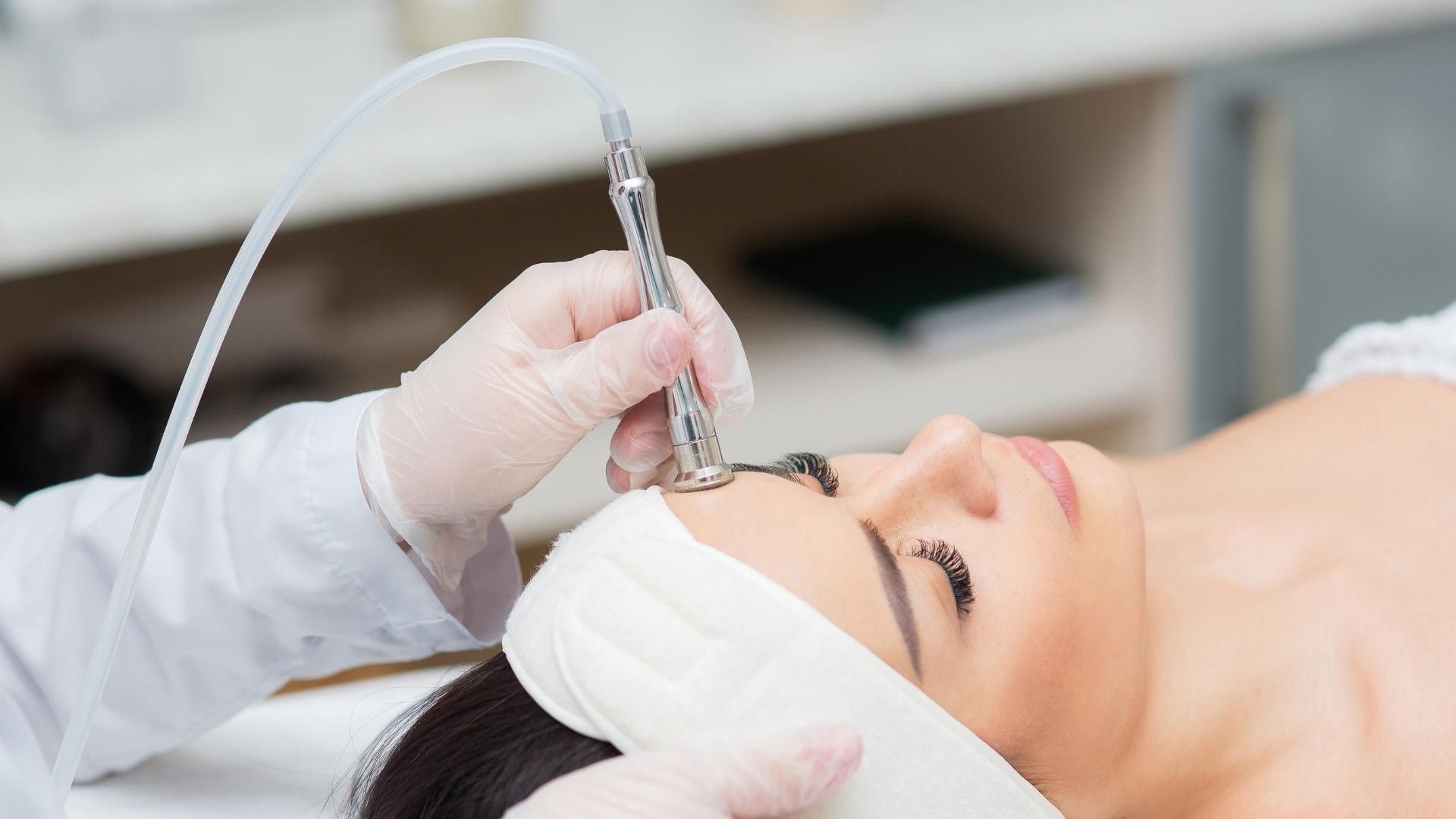 How Diamond Glow Works: The 3-in-1 Technology Behind the Results