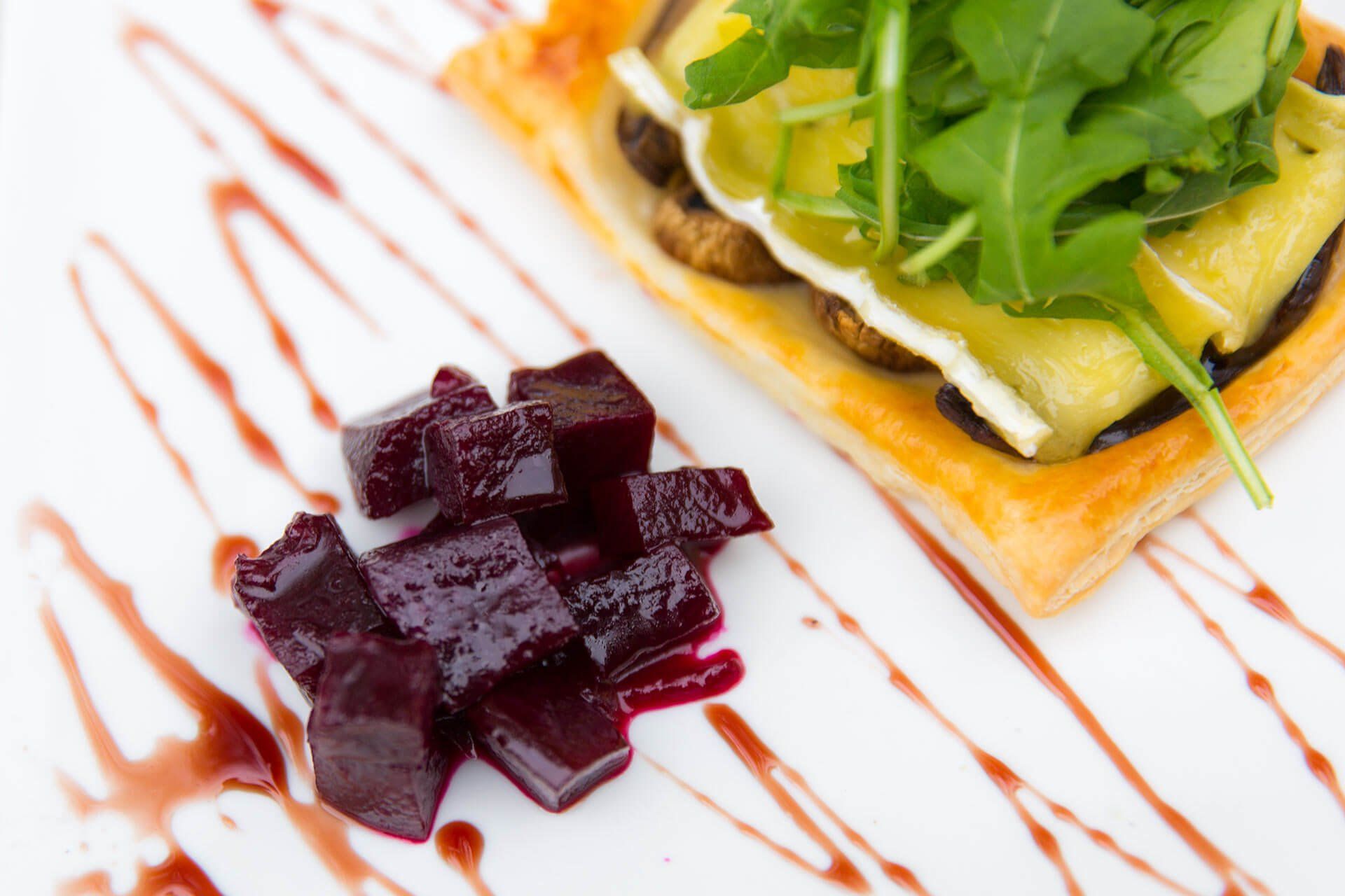 Dining at Pipers by the Lake