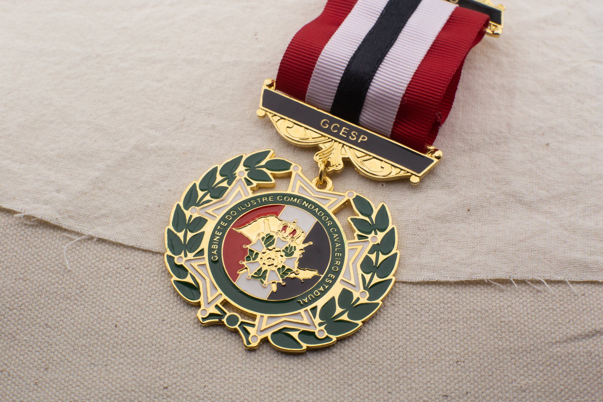 Comenda personalizado de metal