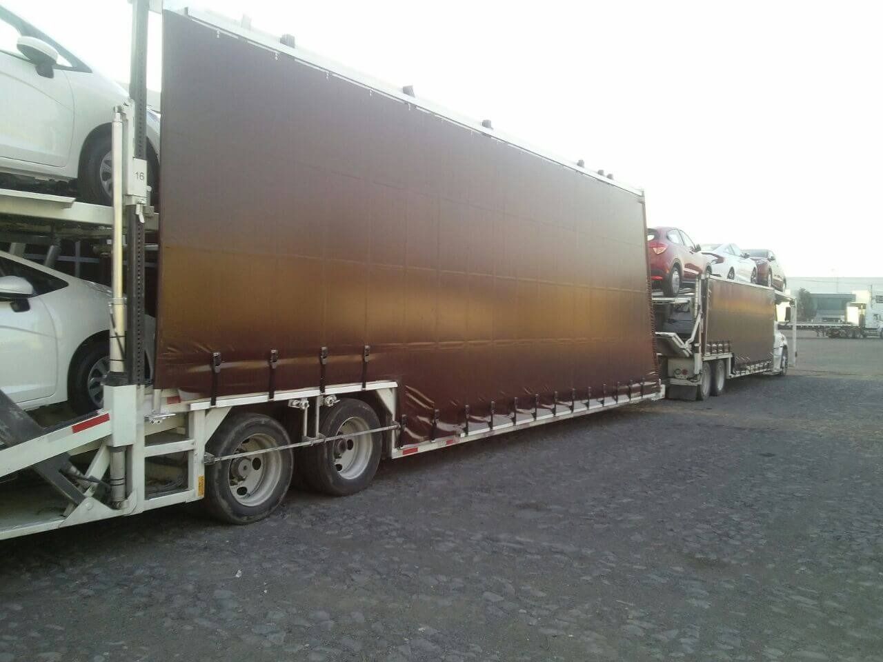 Lona OPLEX
Toldos