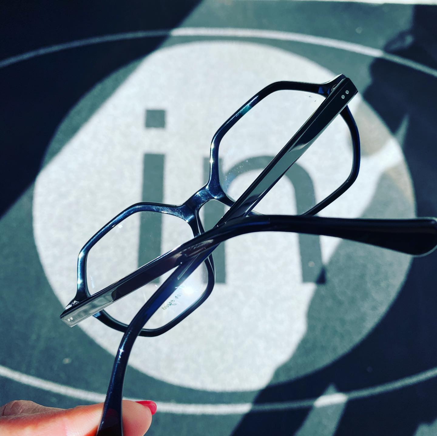 occhiali da vista da donna con lenti esagonali