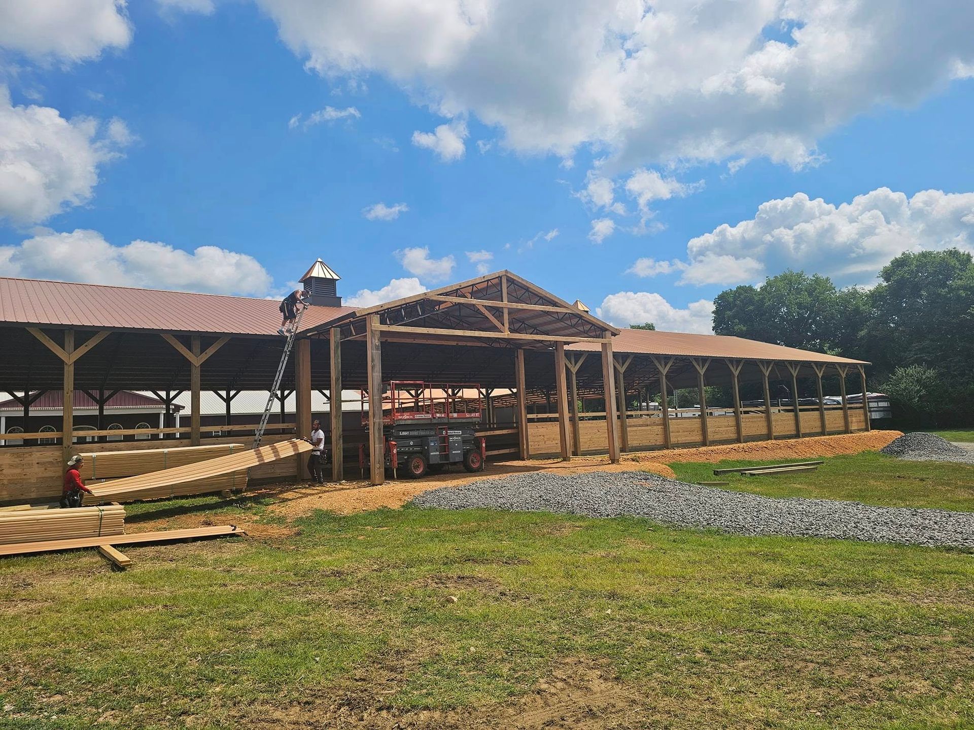 Large barn construction project