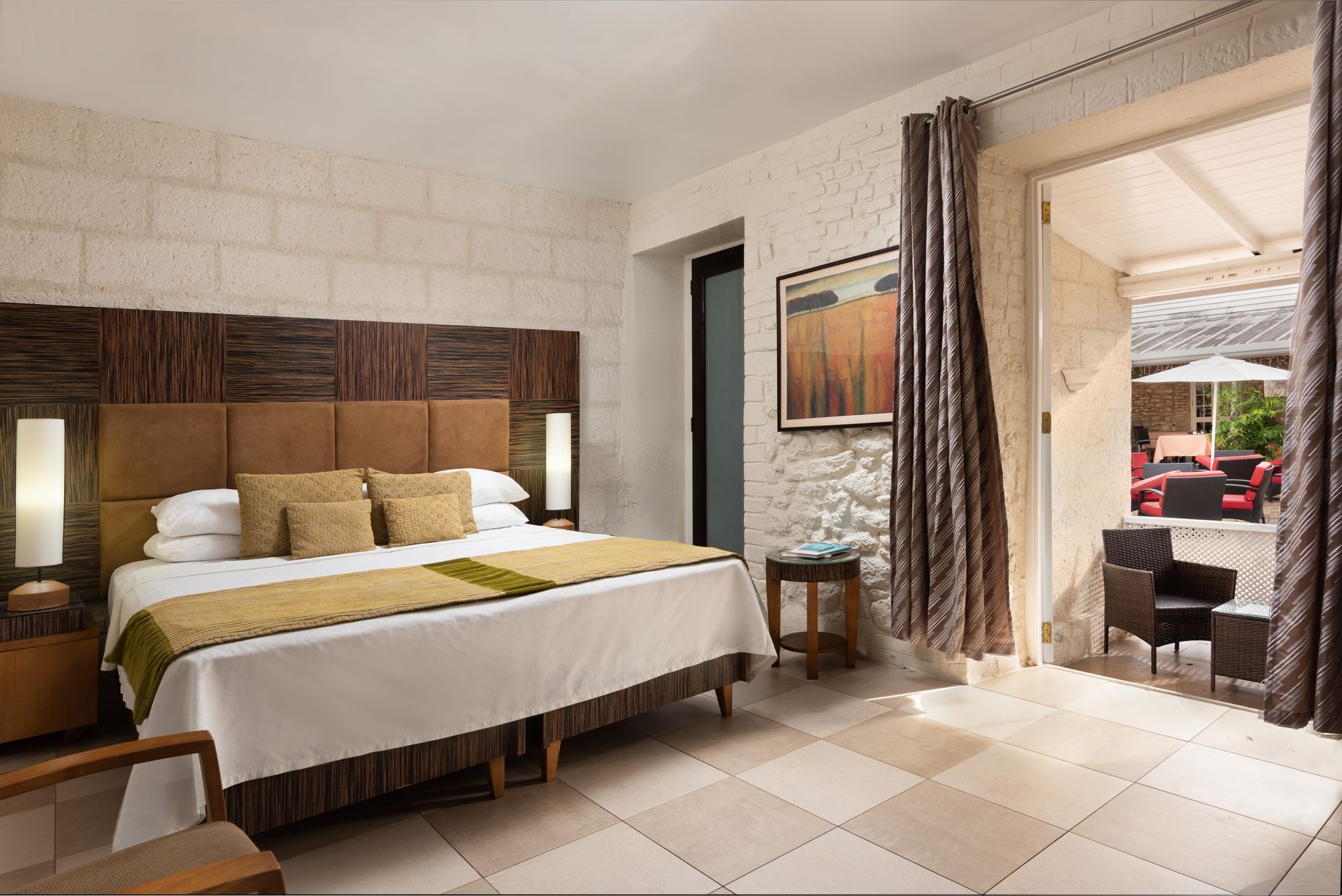 Island Inn Hotel Barbados | All-Inclusive Boutique Hotel near Pebbles Beach, image size:1920x1282