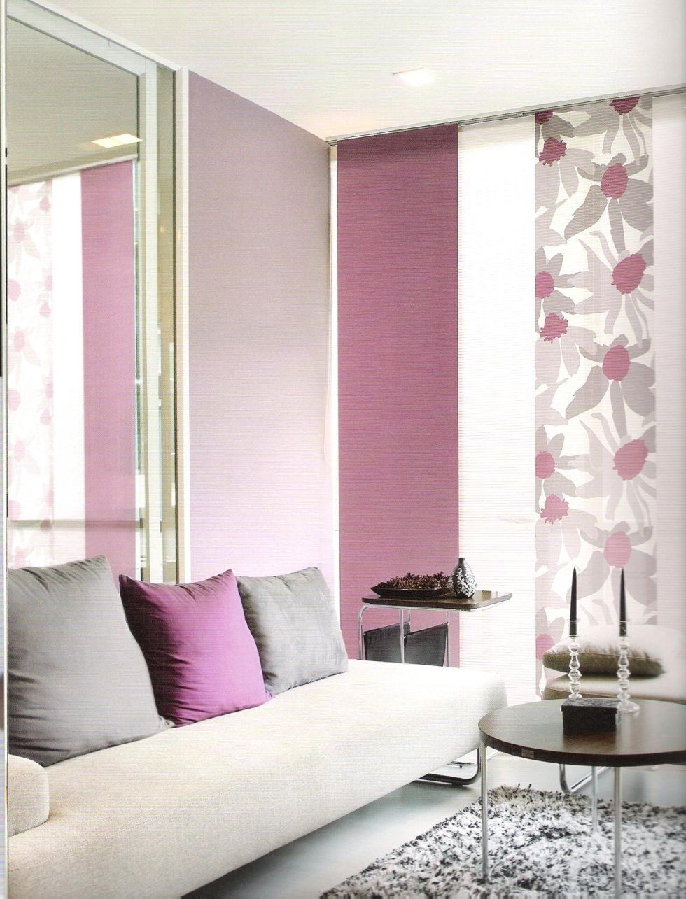 tenda moderna bianca e viola