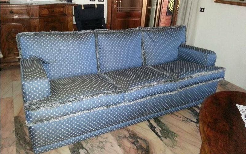 divano a pois bianco-nero