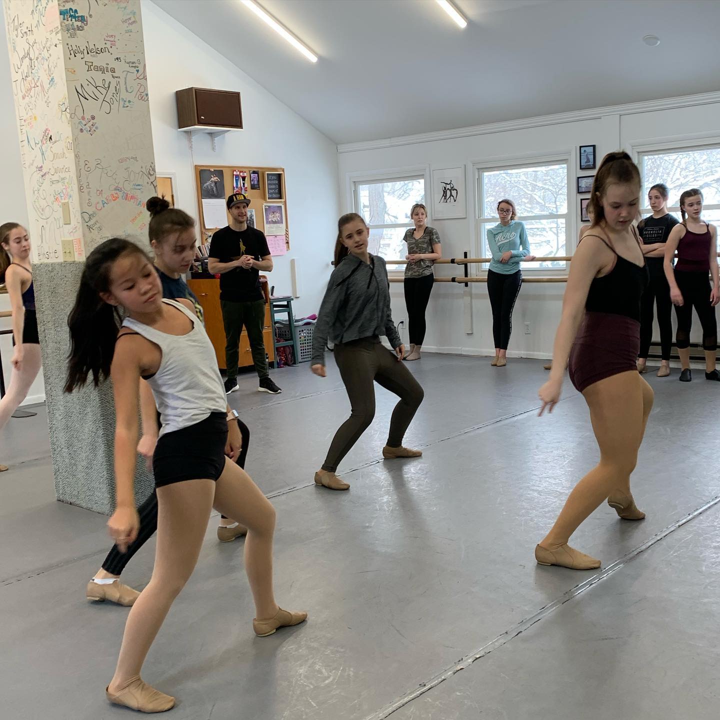 Ballet Class For Teenagers — Karyns Dance Place — Holt, MI