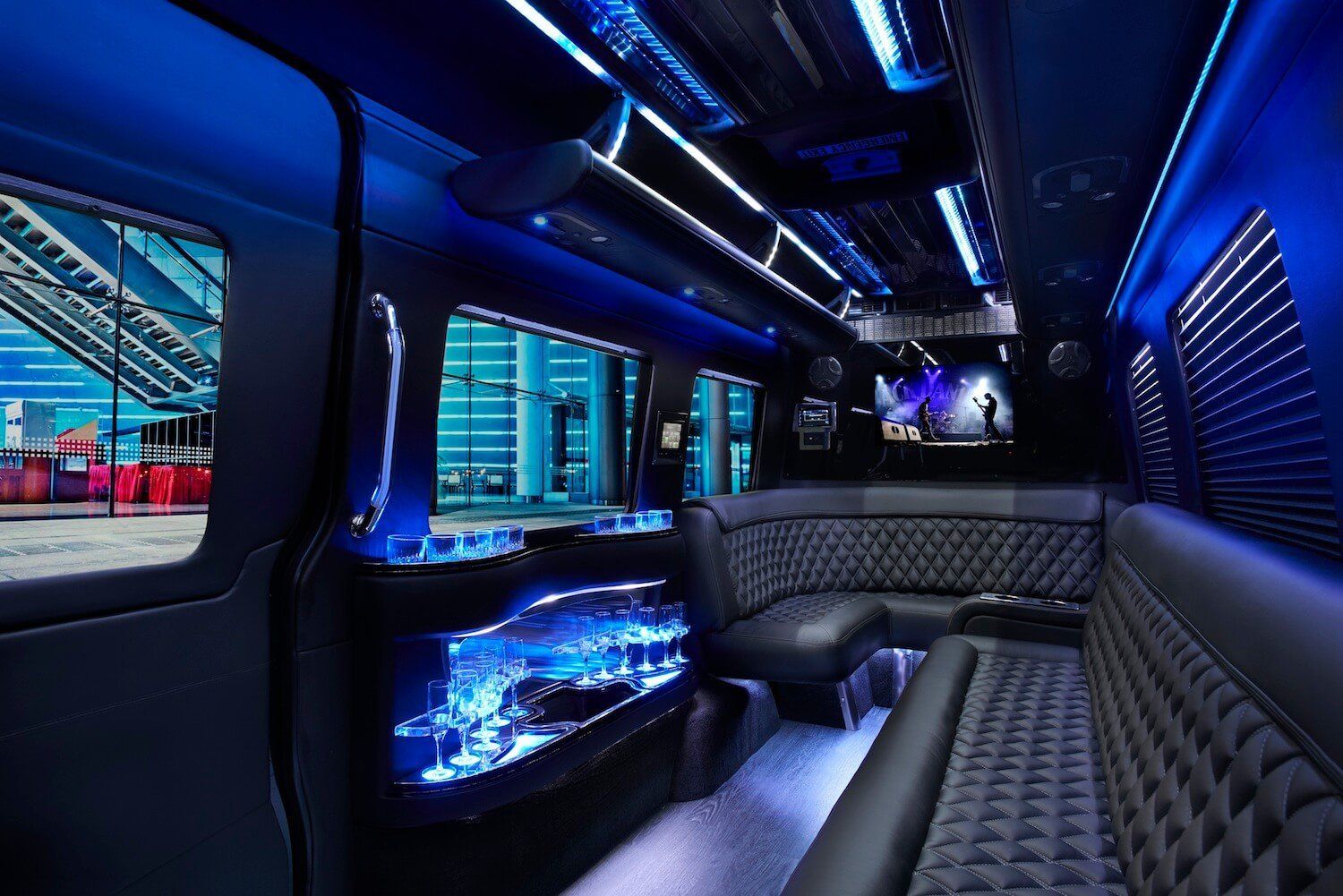 Sprinter limo service to LAX