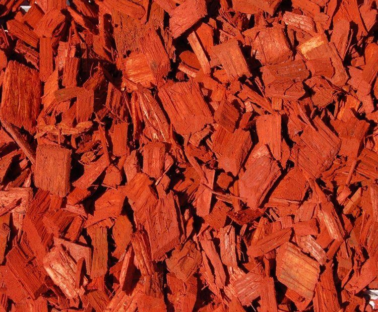 Woodlan Red Wood chips