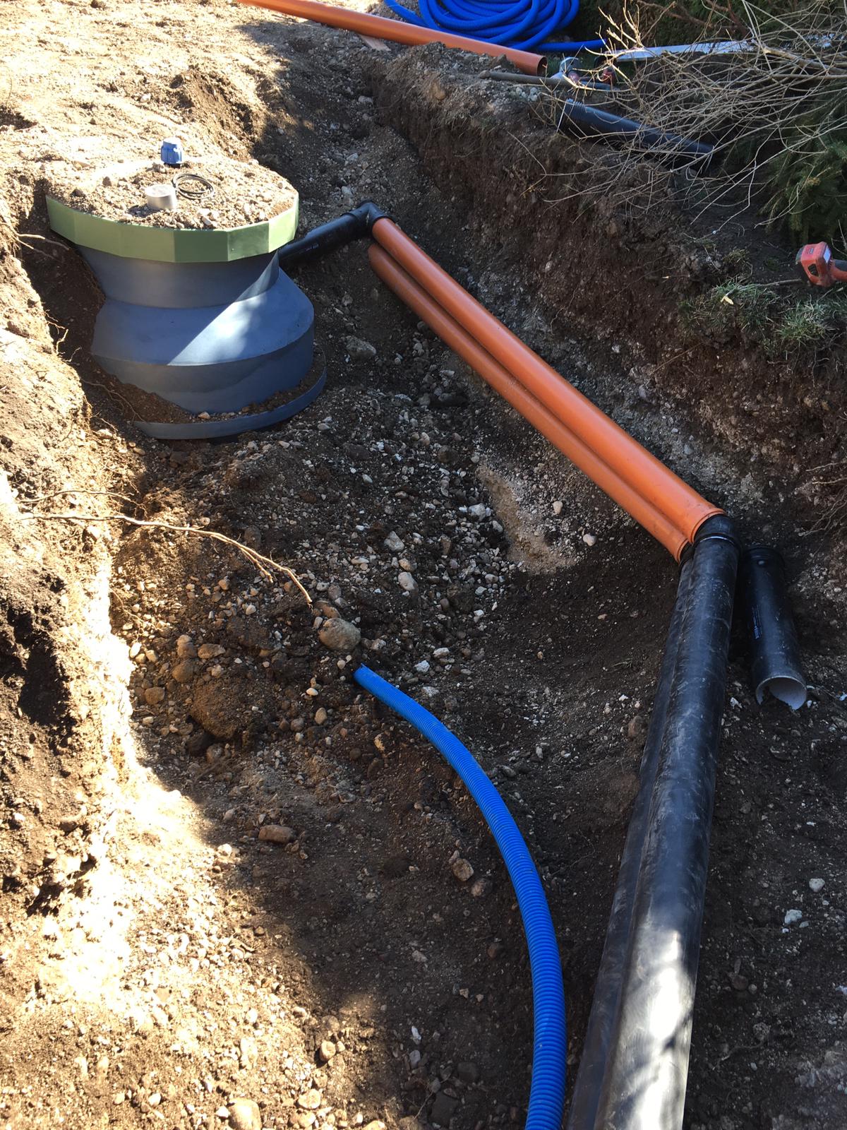 Rohrlegung & Baggerarbeiten