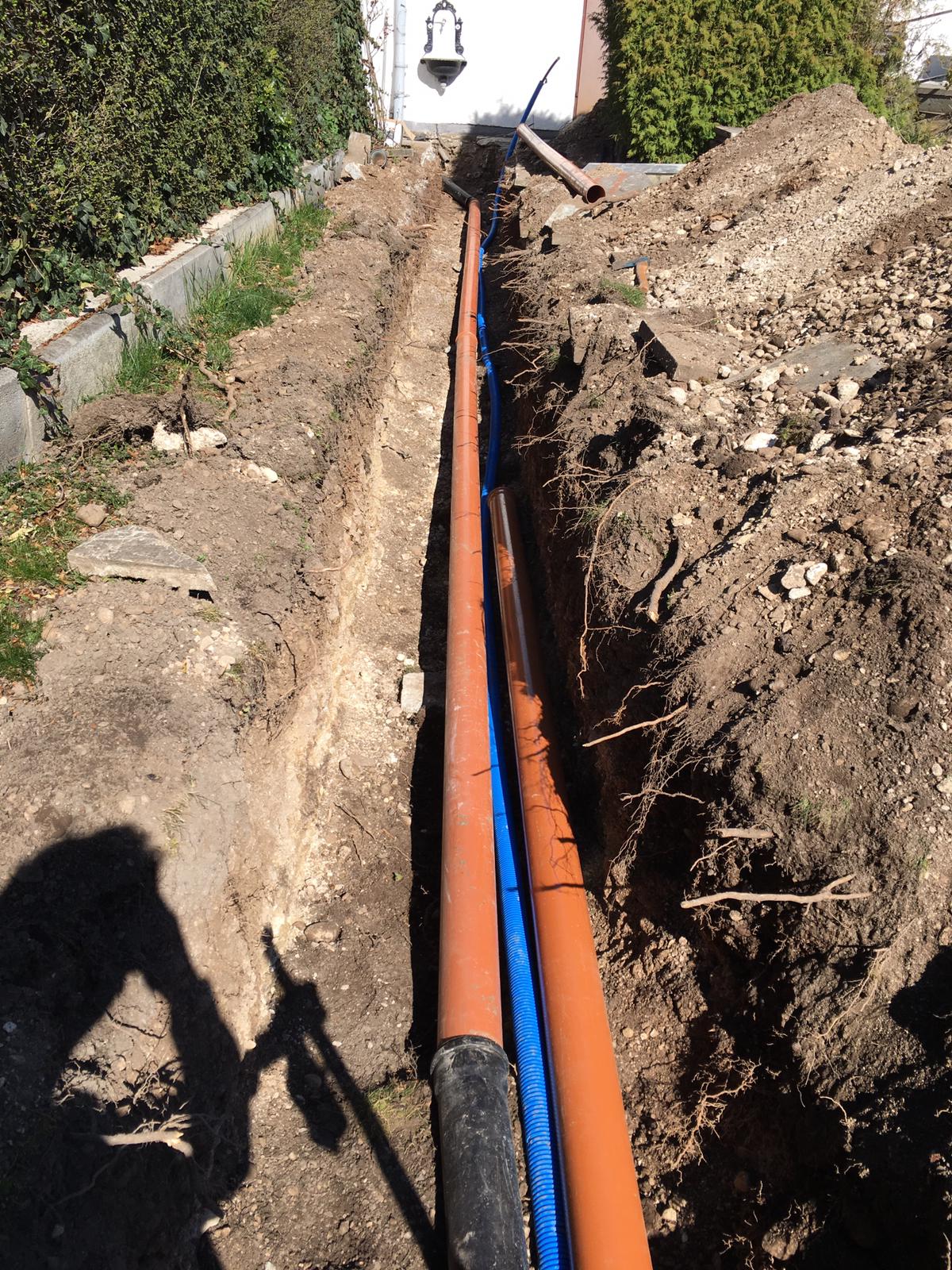 Rohrlegung & Baggerarbeiten
