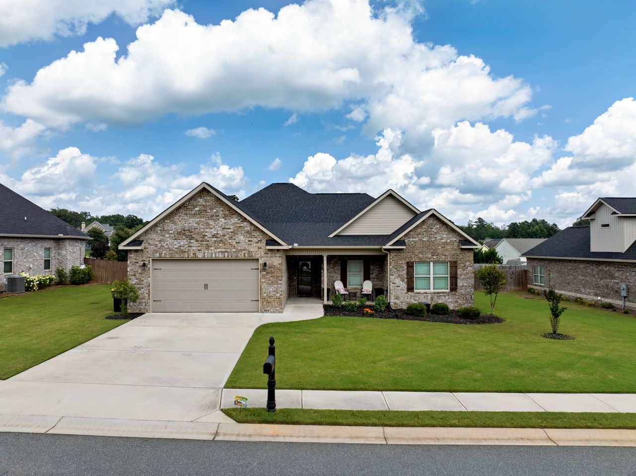 Vibrant green turf in Forsyth, GA after Turf Magic treatment