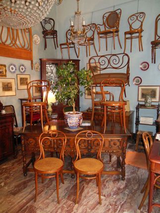 arredi in legno curvato, thonet, bentwood, bugholz