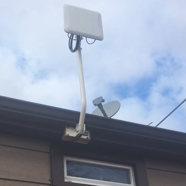 antenna on top of house