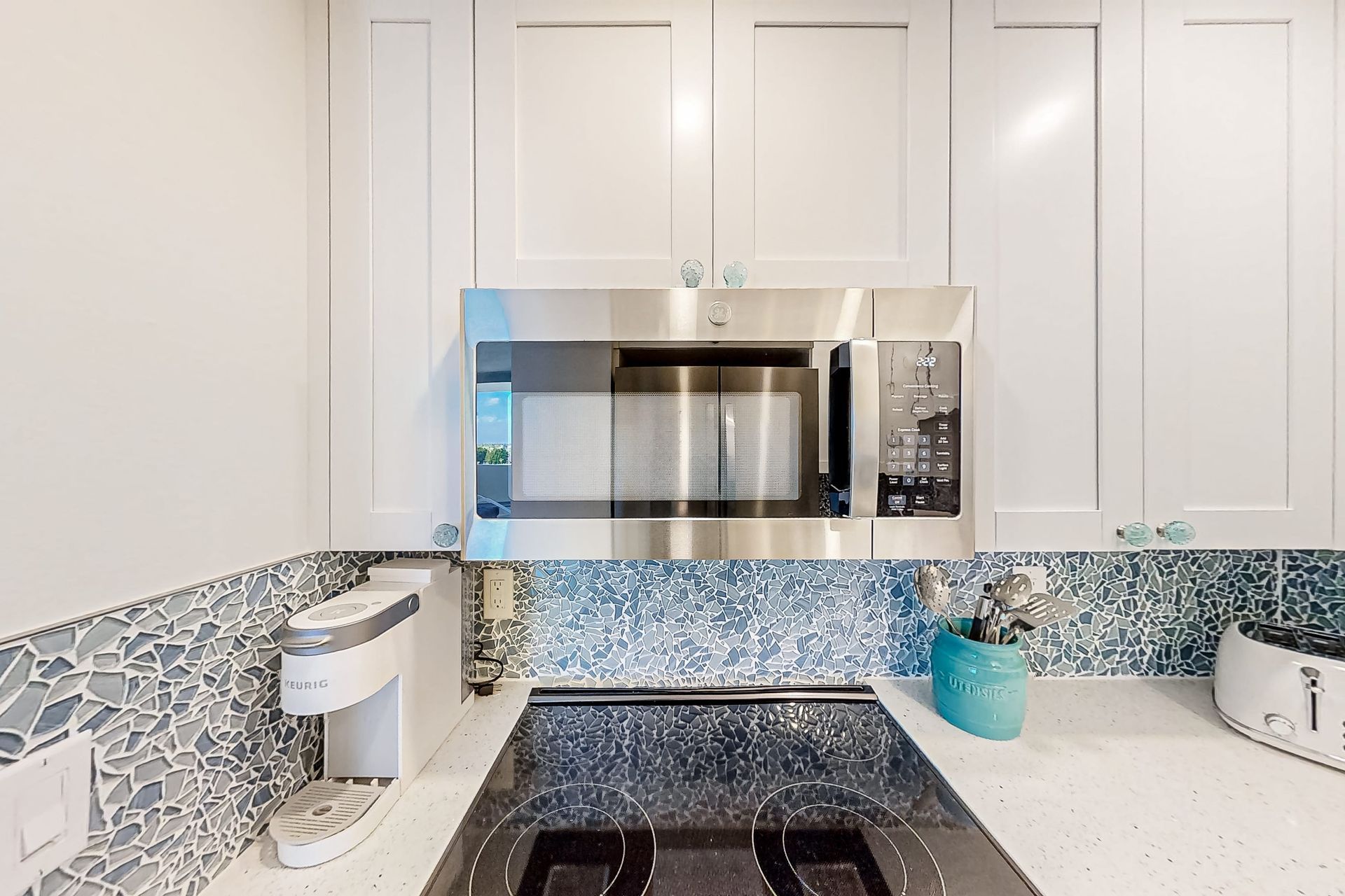 microwave - Marco Island Condo rental - beachfront condo