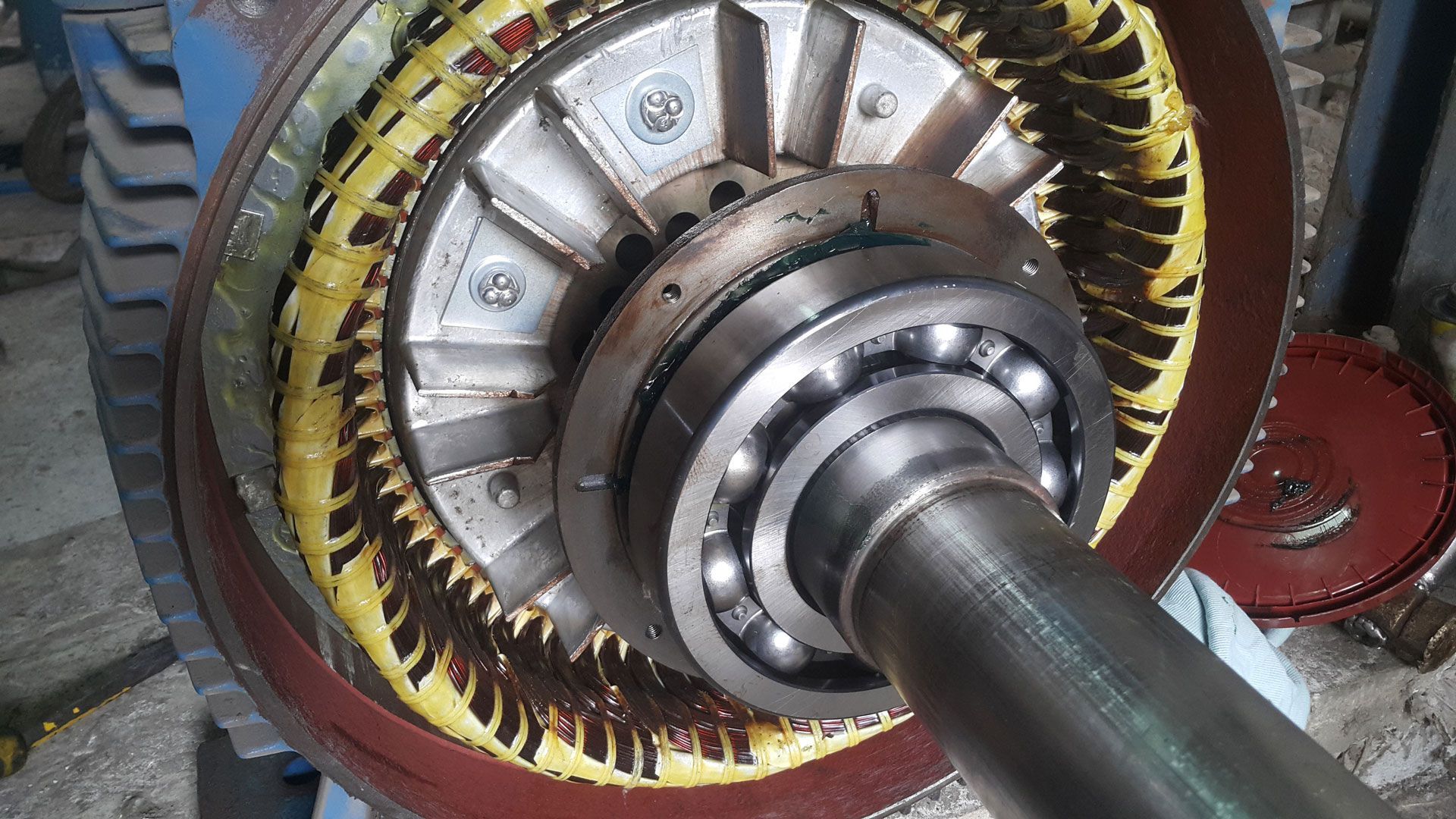 A close up of a bearing on a machine.