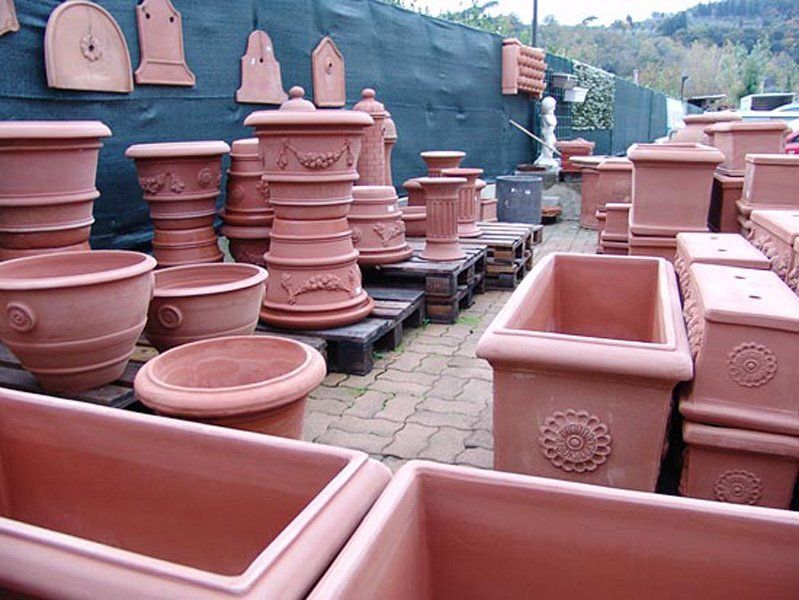 vasi rettangolari in terracotta