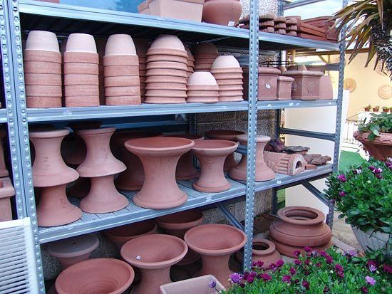 accessori in terracotta per il giardino