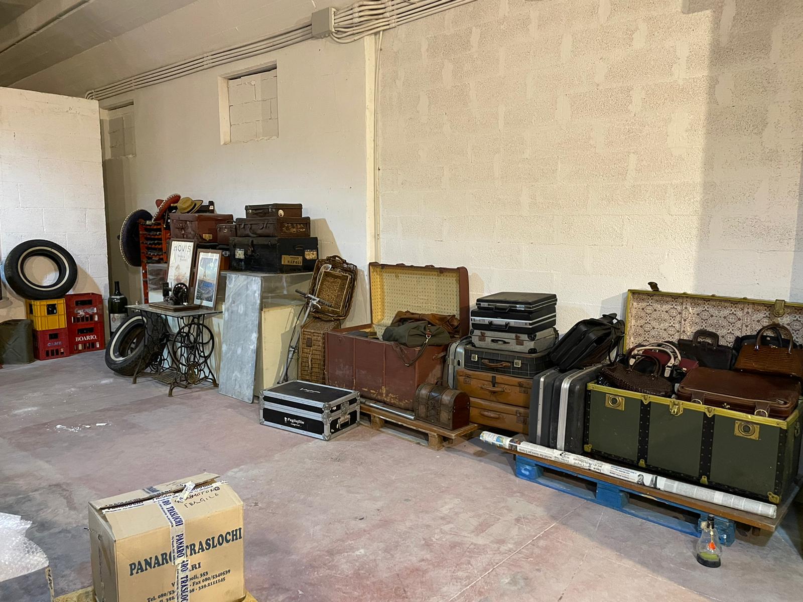 noleggio oggetti cinematografici