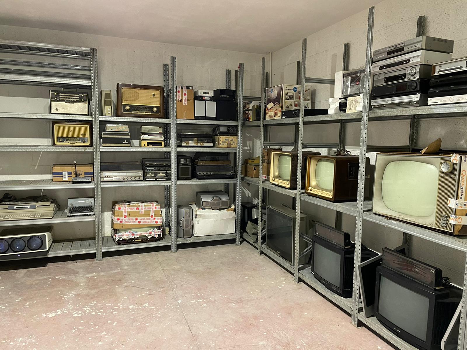 noleggio oggetti cinematografici