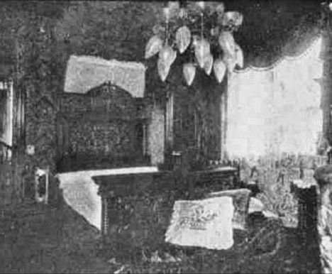 A bedroom in Josie Arlington’s brothel
