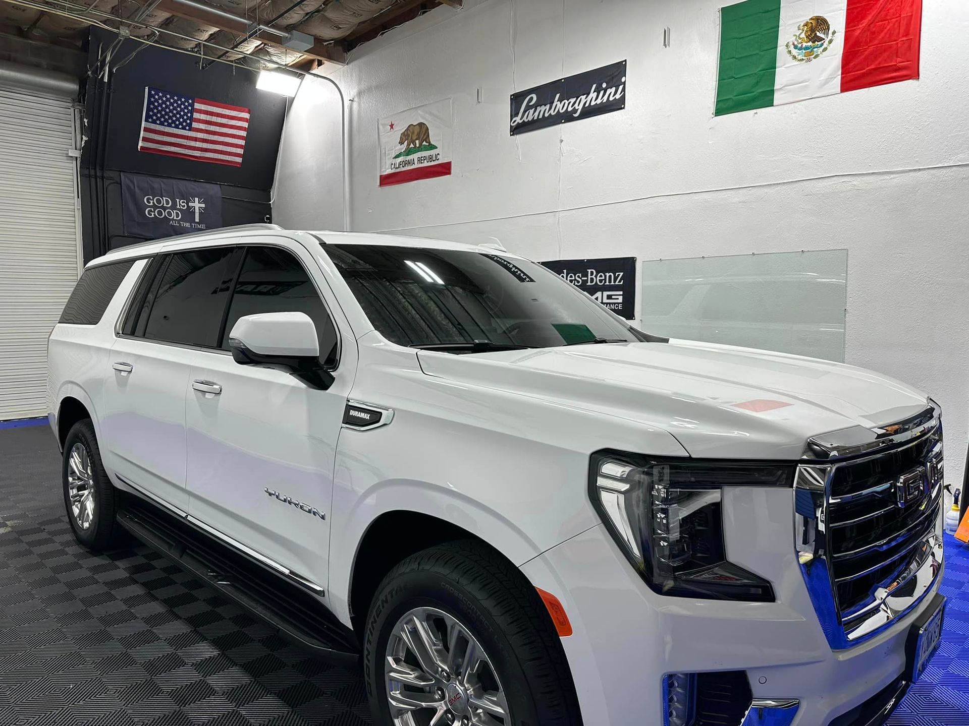 4-Door sedan/Truck