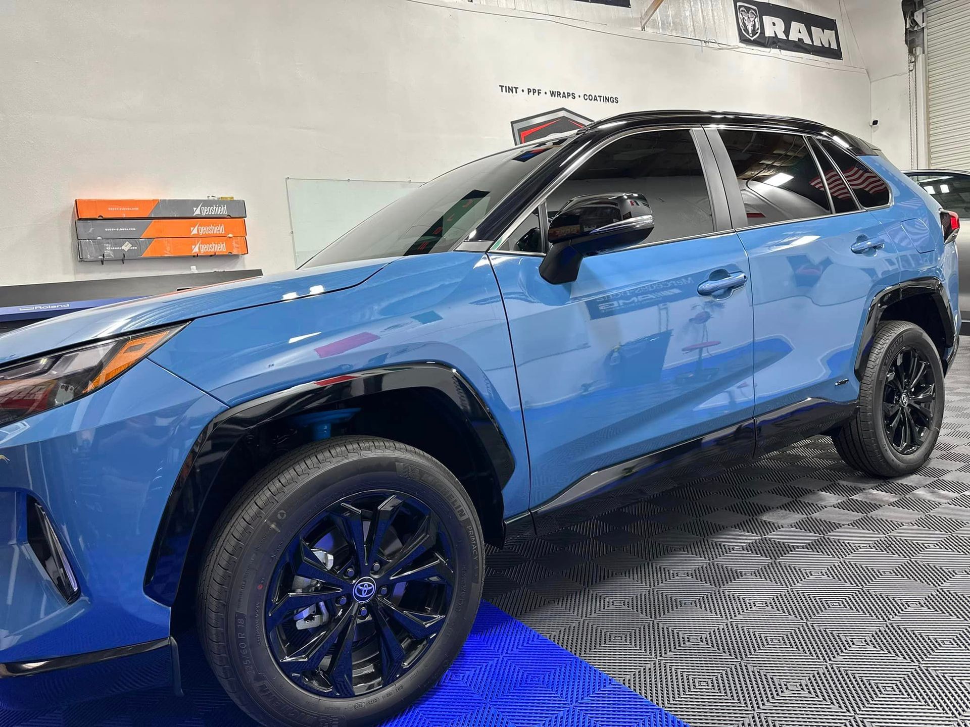 Small SUV not 3 seat