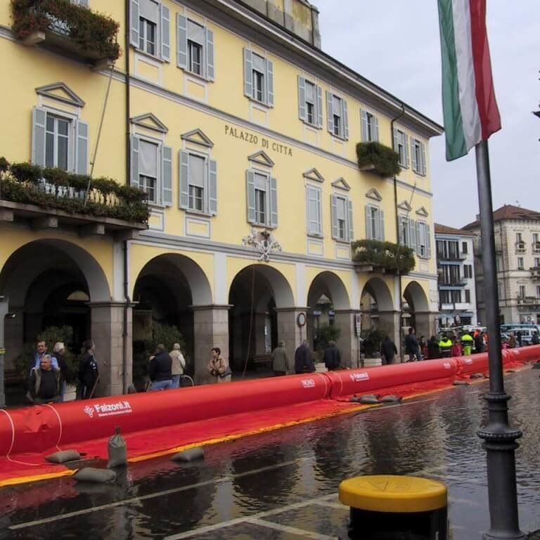 NOAQ emergency flood barrier prevents flooding around homes and buildings to stop flood water