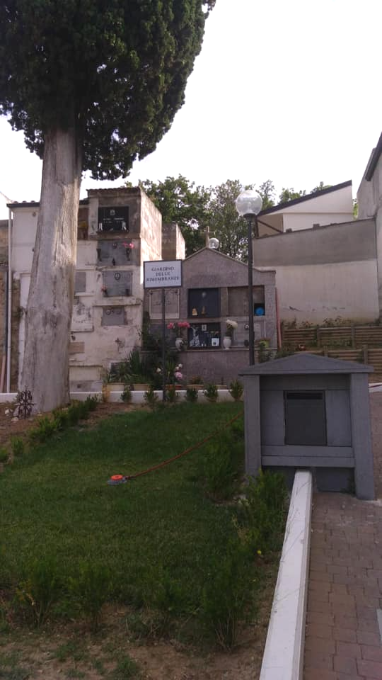 Cimitero Senise giardino - Gulfo
