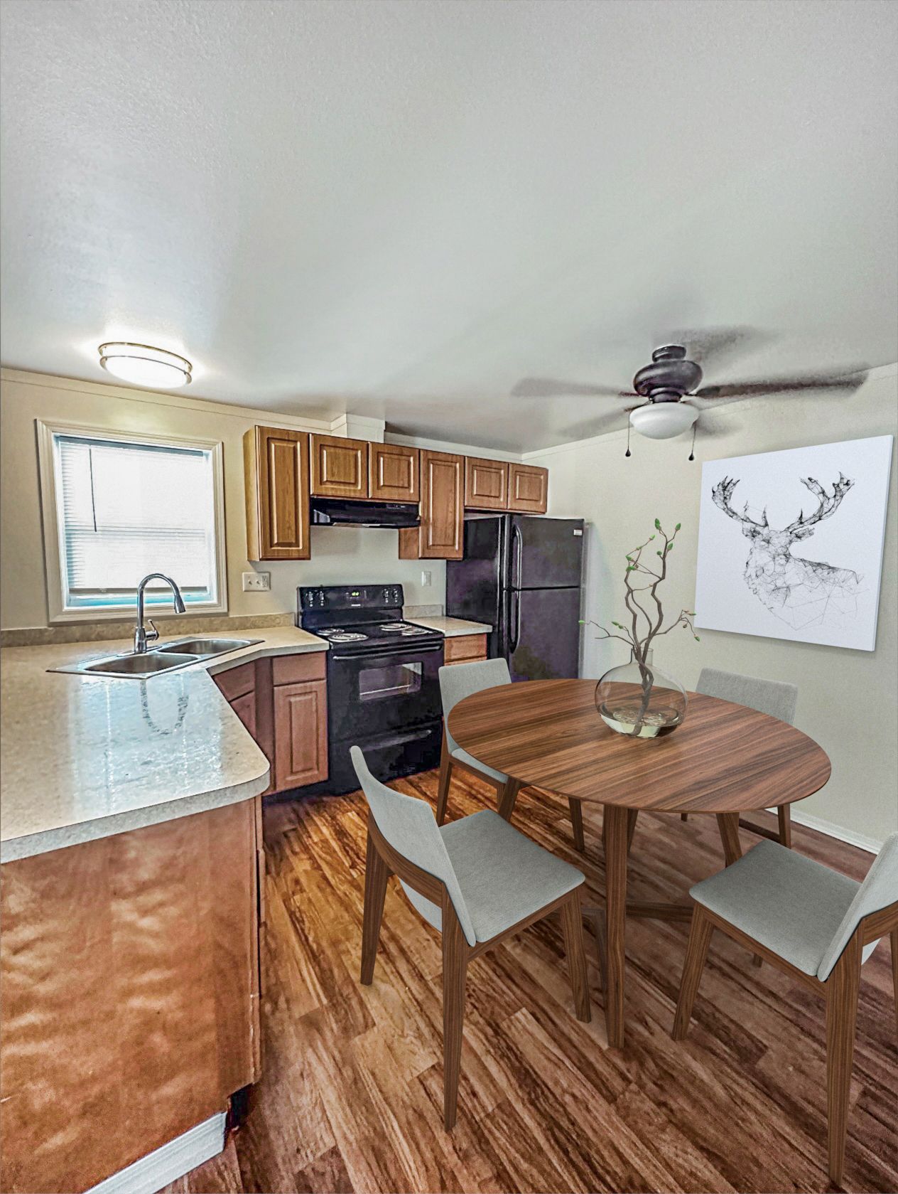 Photo of a small dining area in the kitchen