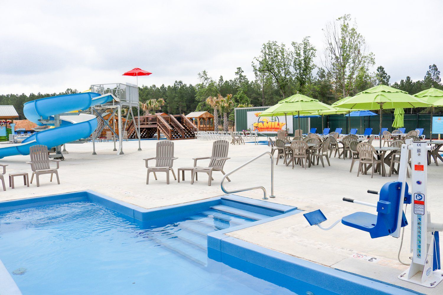 Waterpark located in Zwolle, Louisiana.  Enjoy the day with your family.