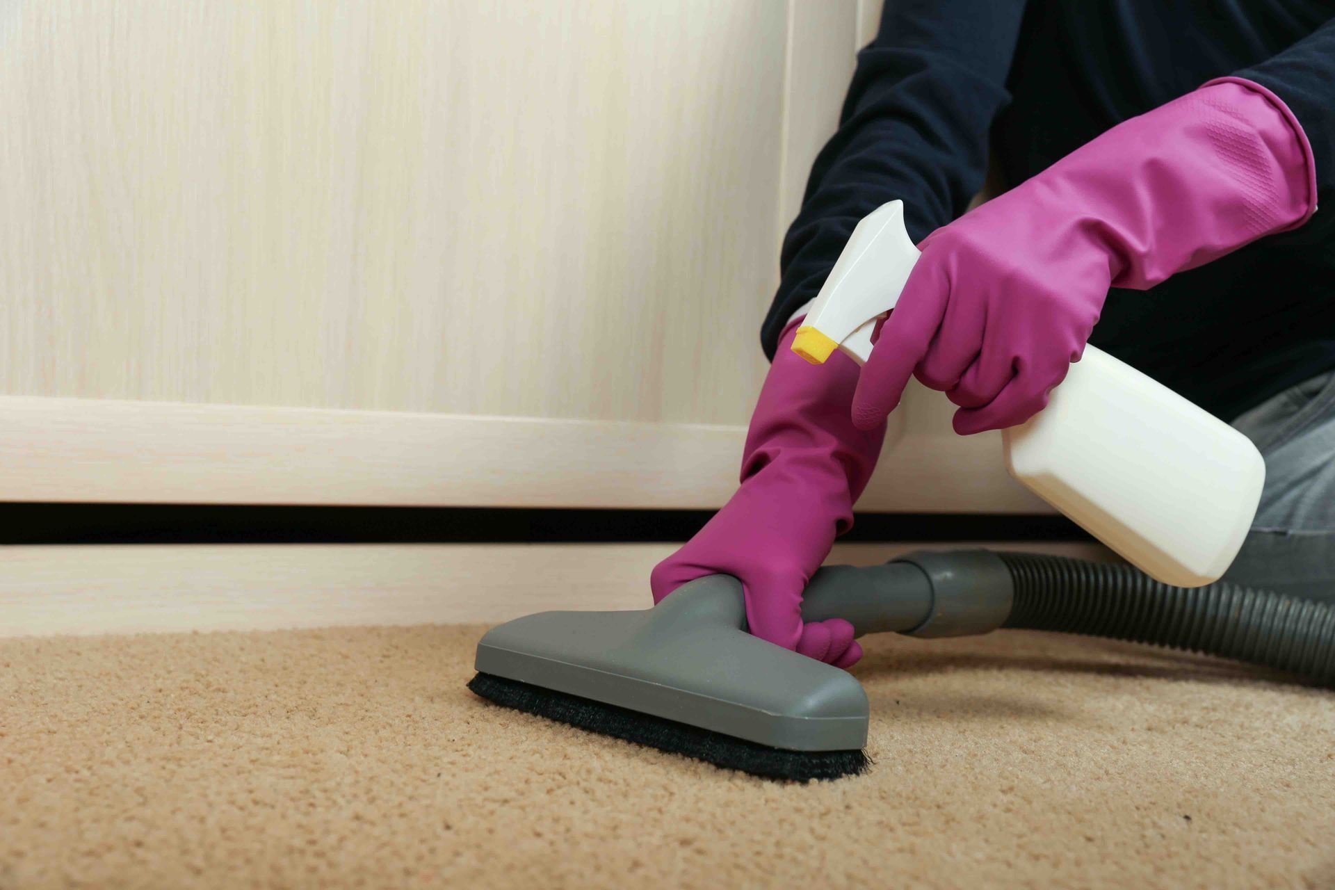 Dry Cleaning With Liquid