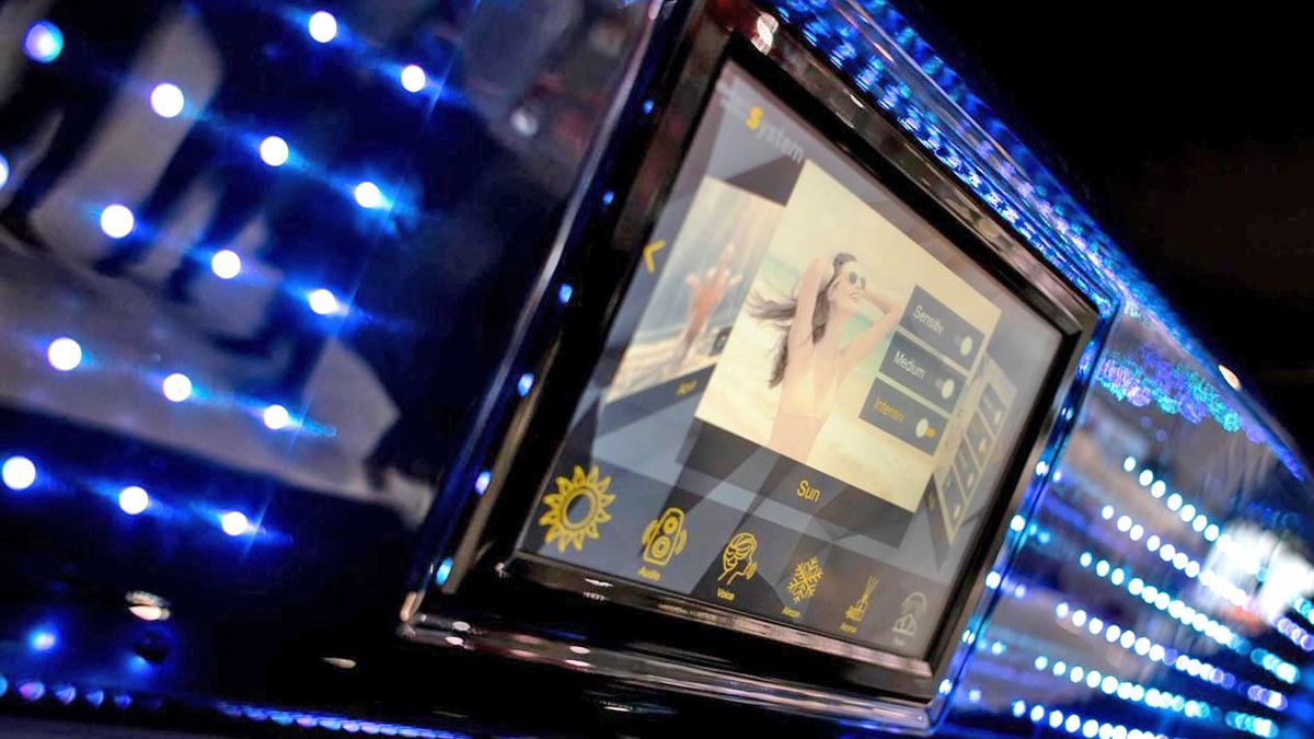 Touch Sceen Bildschirm beim Solarium