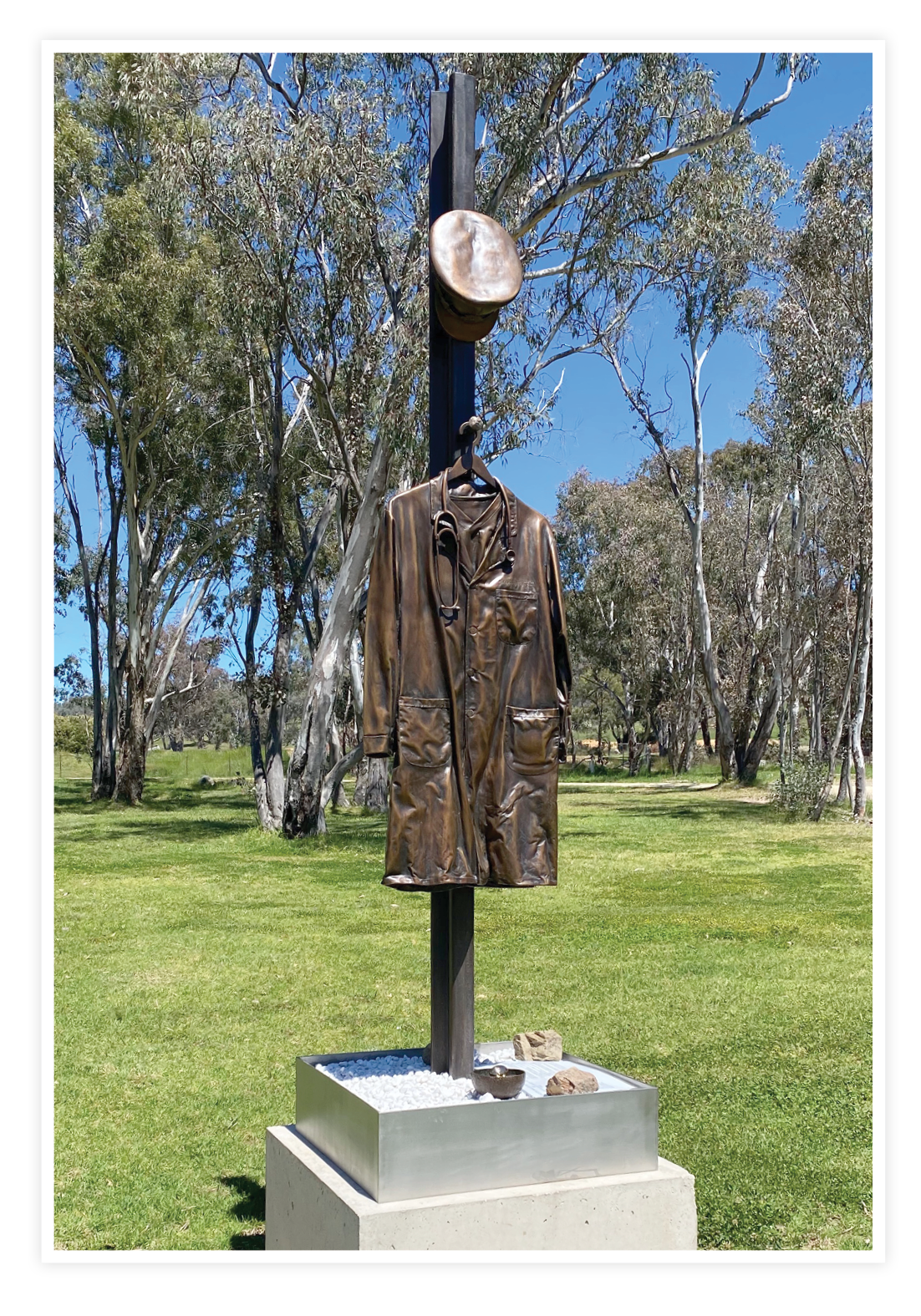 Bookham's memorial to Dr Kevin Fagan