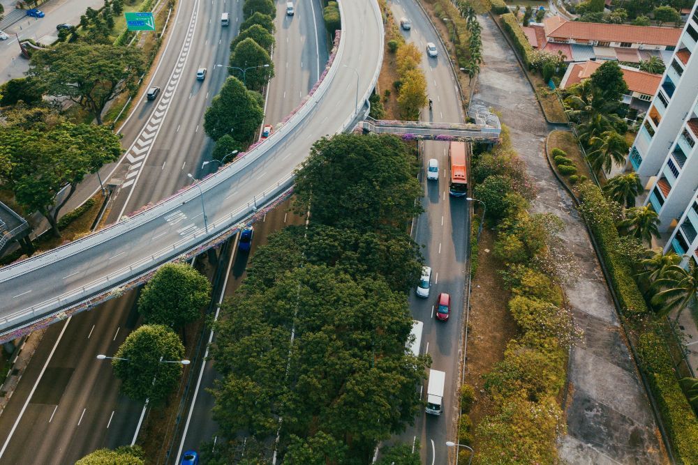 Optimización de rutas en transporte terrestre