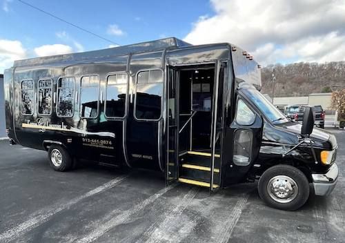 Party bus rentals in kansas city