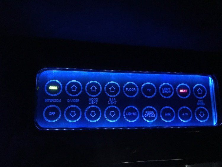 Overland Park Chrysler Limo Rental