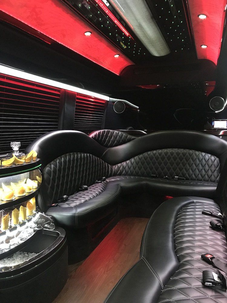 sprinter limo rental kc