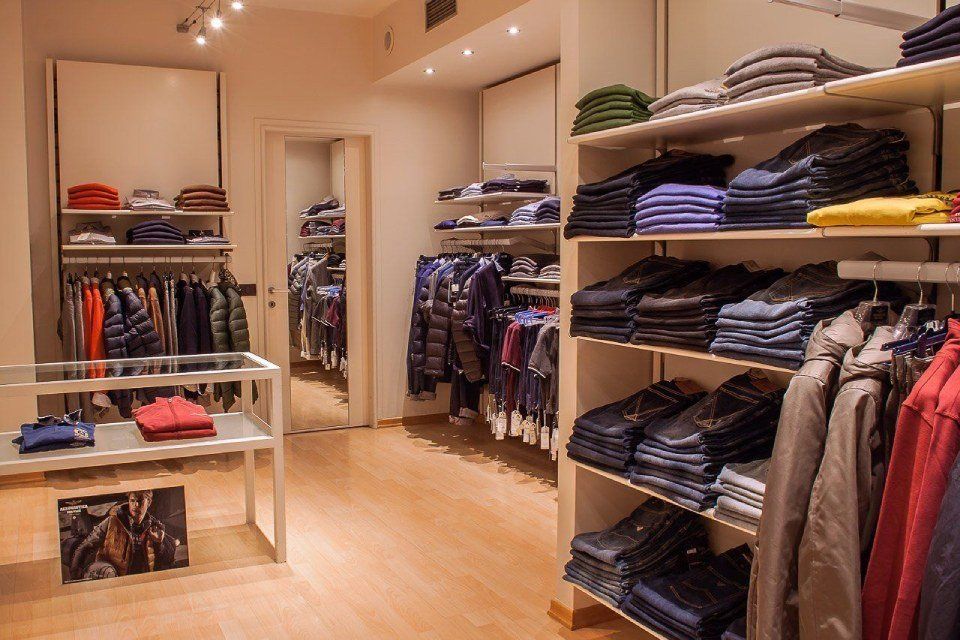 Abbigliamento uomo a Vigevano