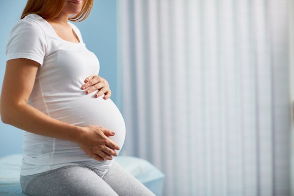 ventre di una donna incinta