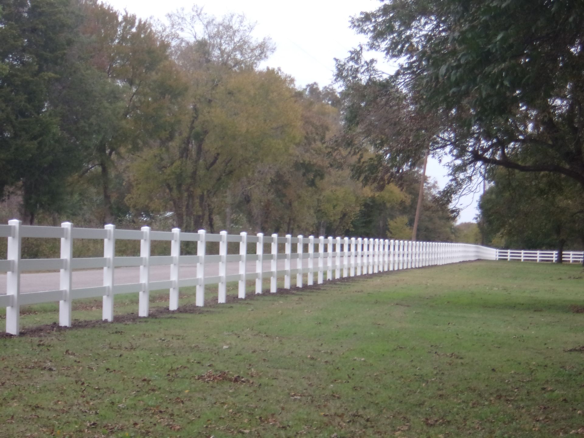 How to Prepare Your Vinyl Fence for Winter