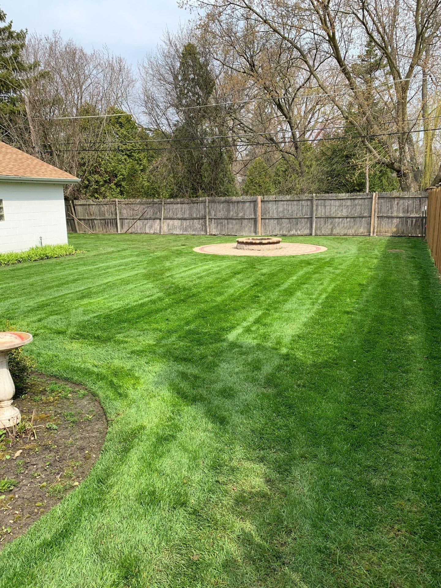 Fresh Green Grass Smooth Lawn — Highland Park, IL — Aurelio Landscaping
