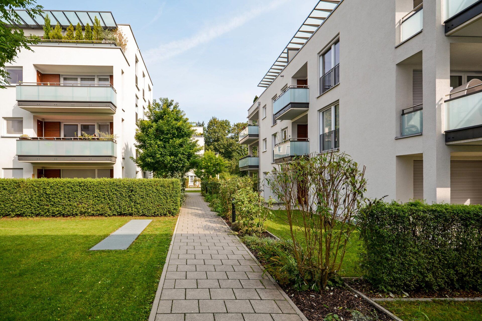 Modern Residential Buildings — Highland Park, IL — Aurelio Landscaping