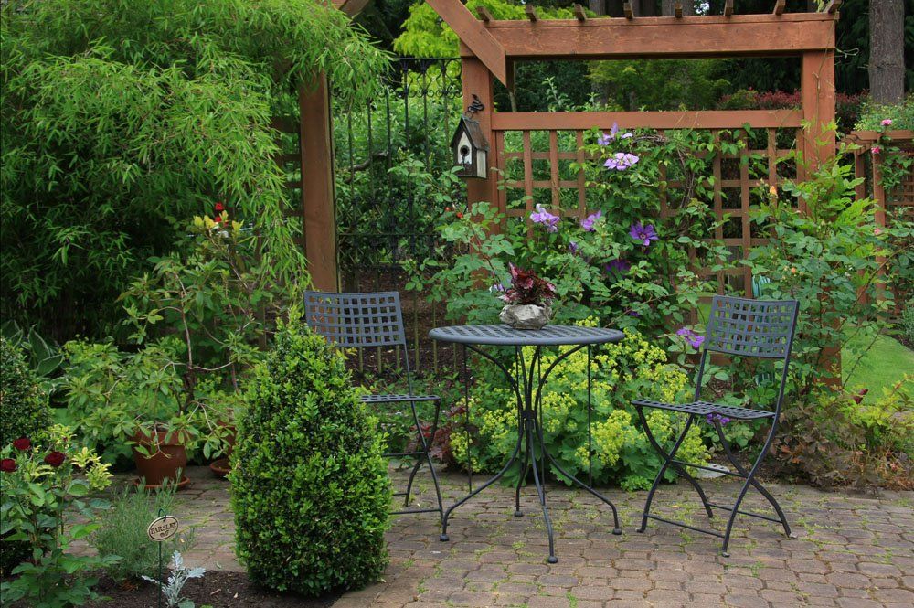 Backyard Terrace — Highland Park, IL — Aurelio Landscaping