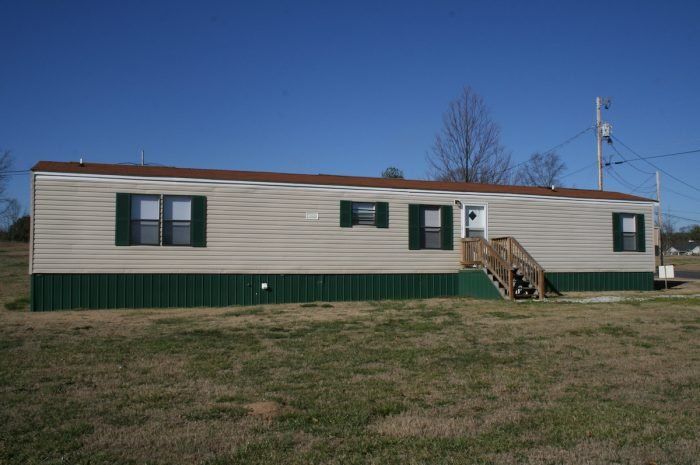 Oak Grove - Mobile home exterior with green trim