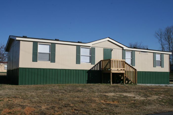 Oak Grove - Mobile home exterior with green trim
