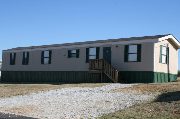 Oak Grove - Mobile home exterior with green trim