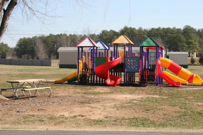 Oak Grove - Colorful playground