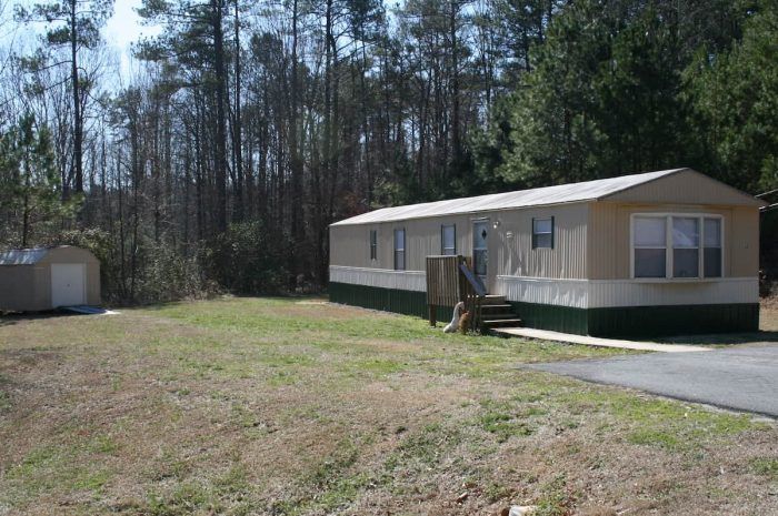 Garden Springs Homes - Exterior of one of the mobile homes