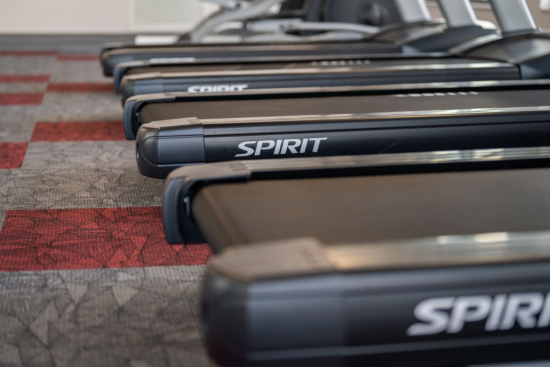 Fitness room at College Suites, an amenity of student living close to NICC in Peosta Iowa
