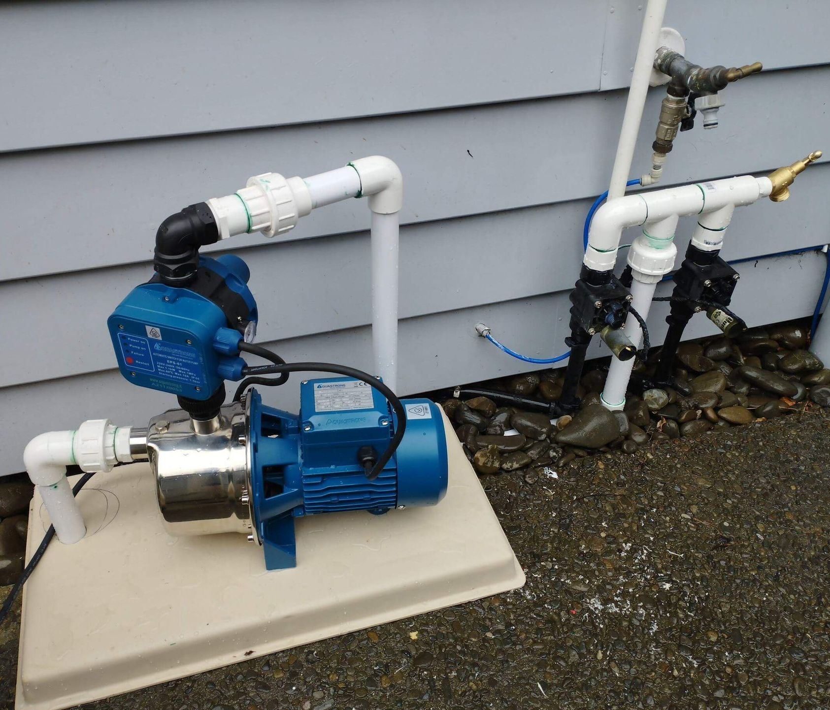 Picture of a water bore connected to an irrigation system. Supplying fresh bore water to entire property for irrigation and sprinkler system